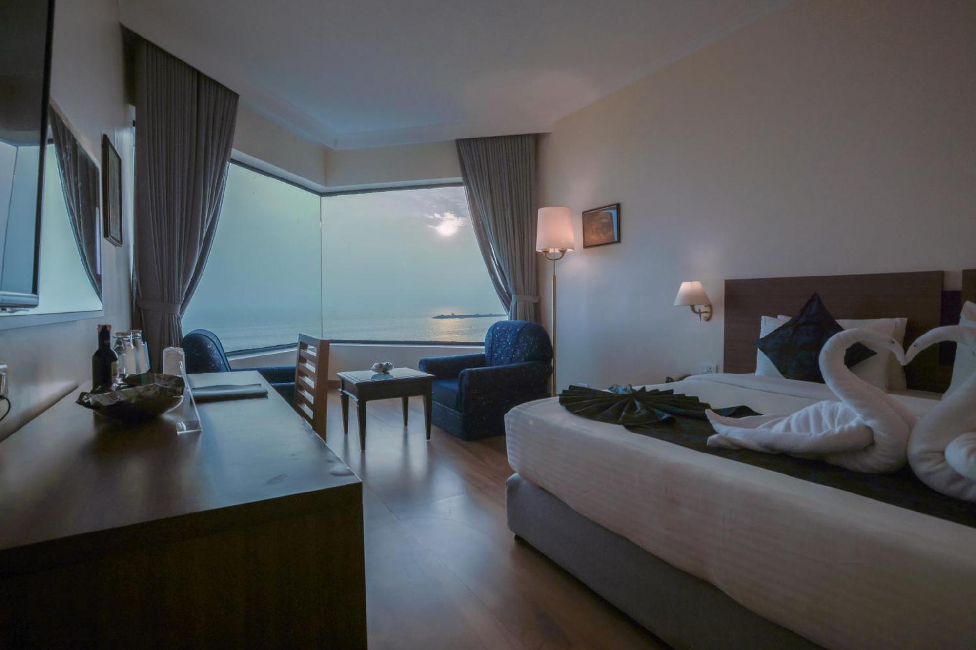 The Quilon And Convention Center होटल 5*