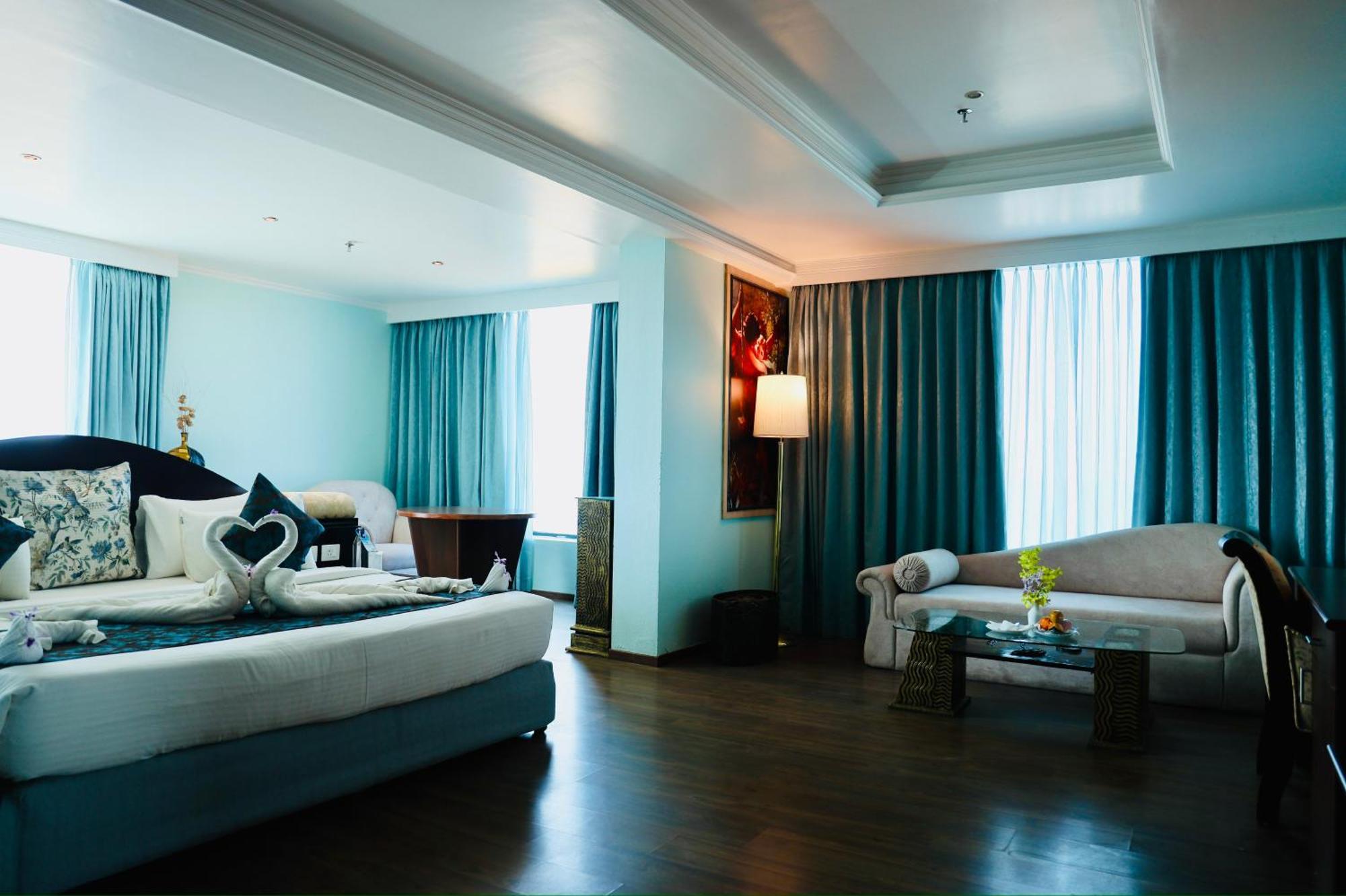 The Quilon And Convention Center 5*